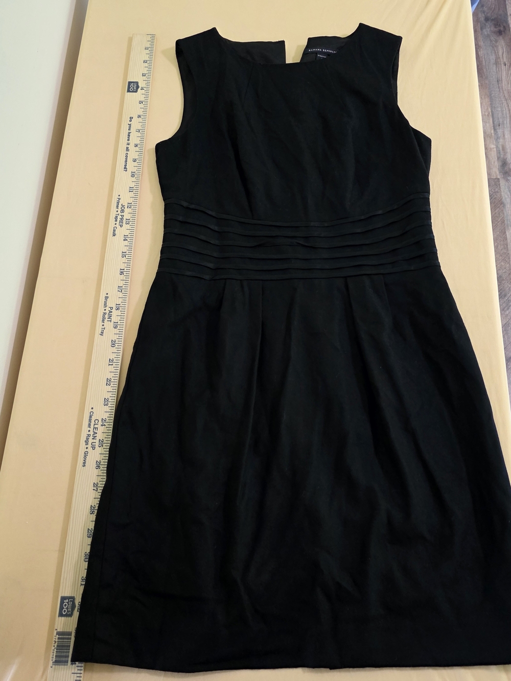 Banana Republic Black Sleeveless Pleated-Waist Dress